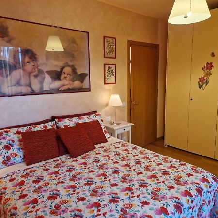 La casina sul lago Arezzo Esterno foto